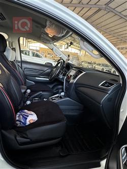 ميتسوبيشي L200